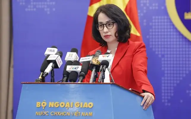 châu chấu voi